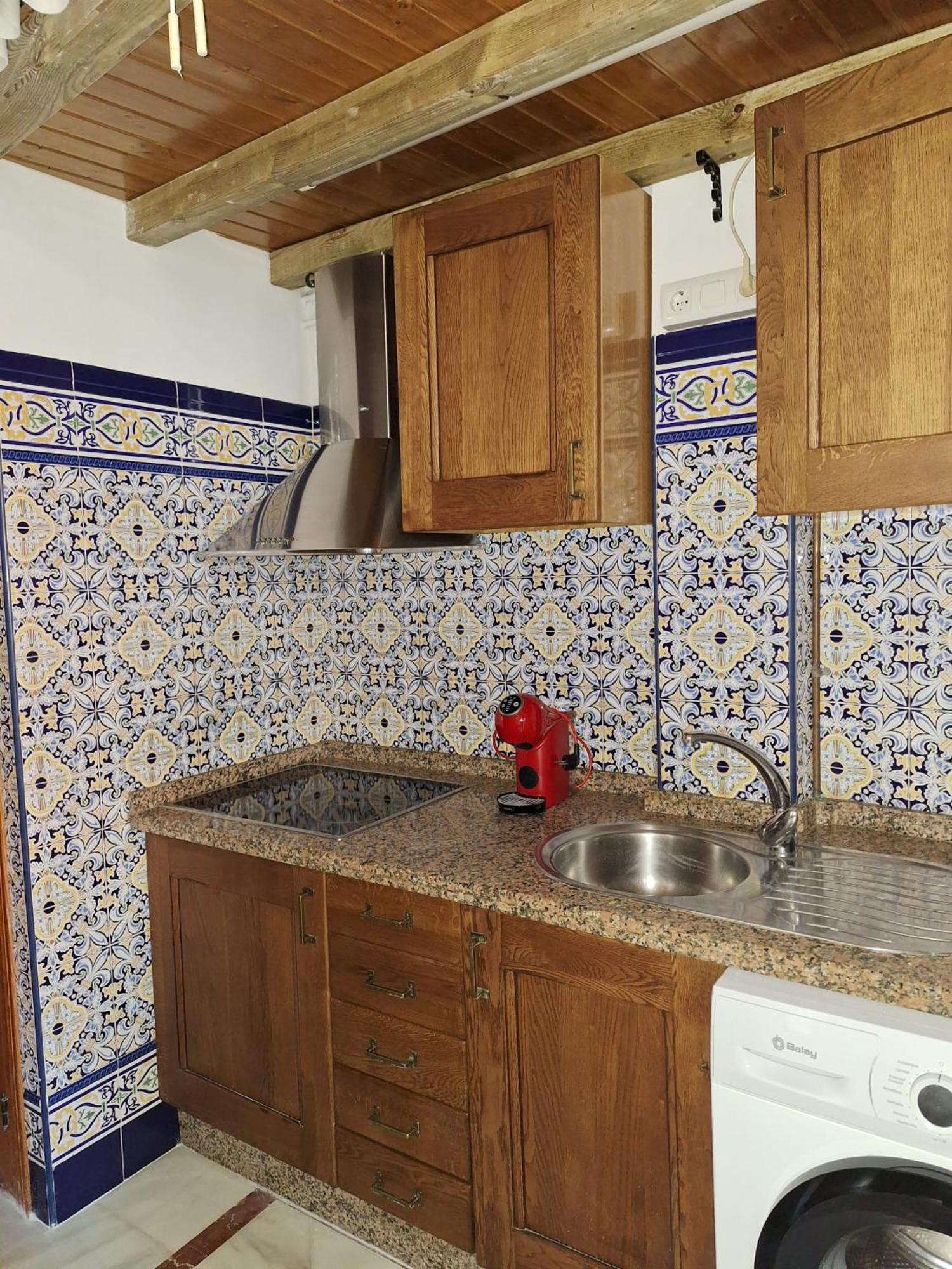 Apartamento Plaza San Roman 塞维利亚 外观 照片