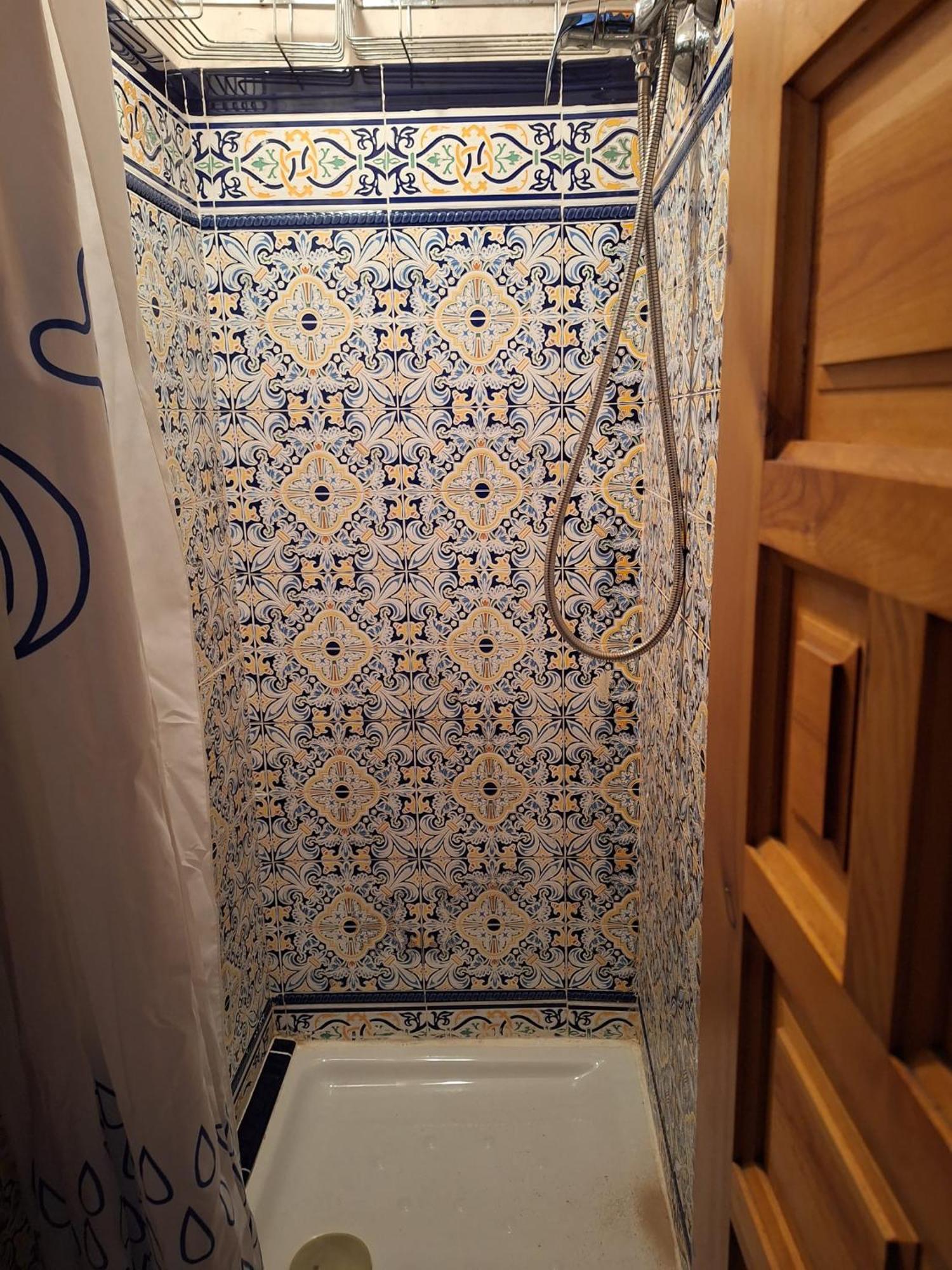 Apartamento Plaza San Roman 塞维利亚 外观 照片